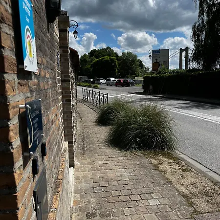 Du Vieux Chateau Отель типа 